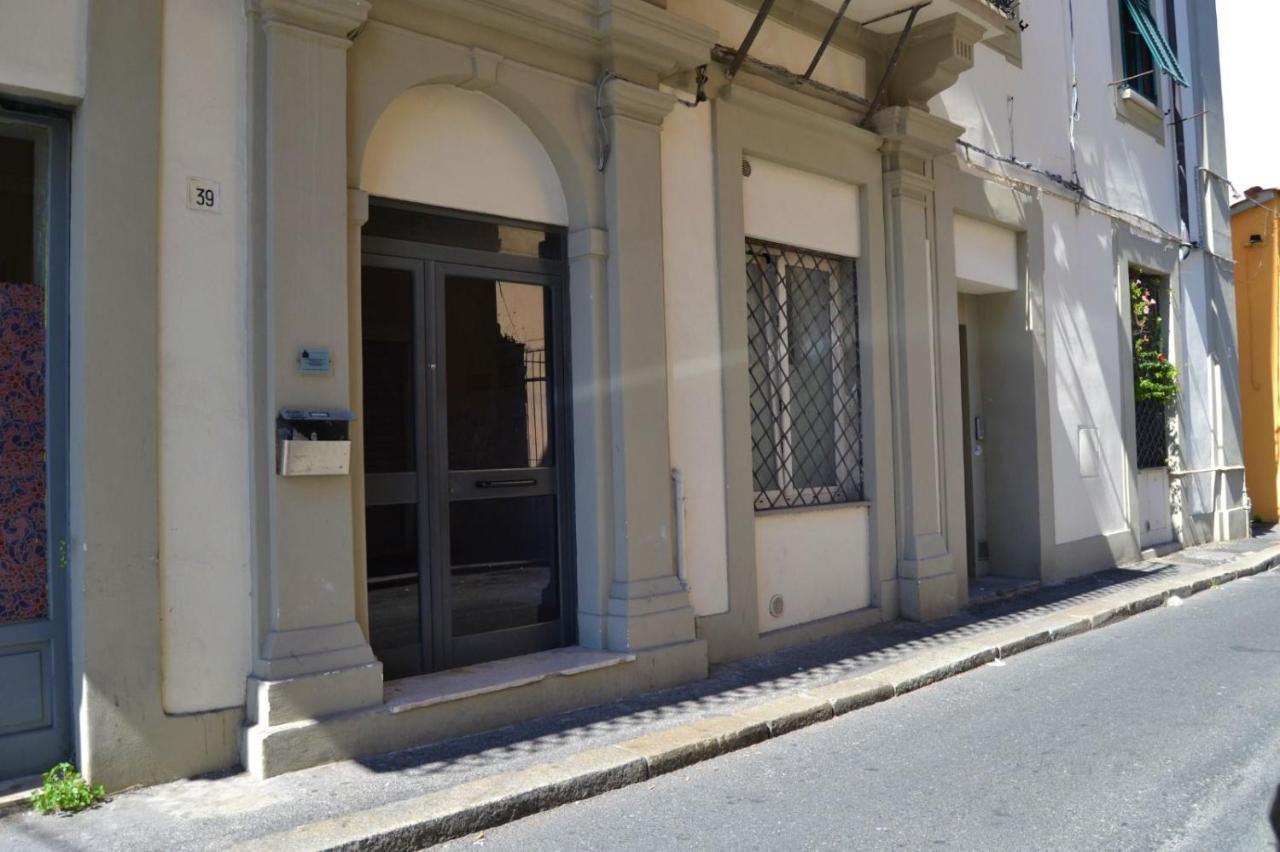 Appartamento Centro Citta Free Private Car Parking Livorno Exterior photo